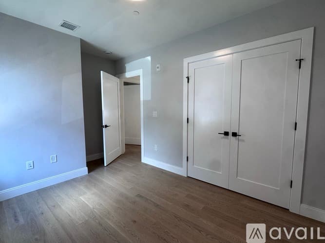 Boston Apartment: 36 Colborne Rd