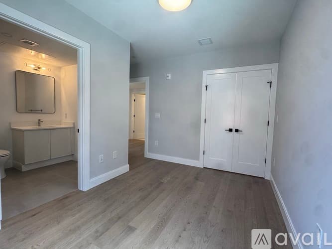 Boston Apartment: 36 Colborne Rd