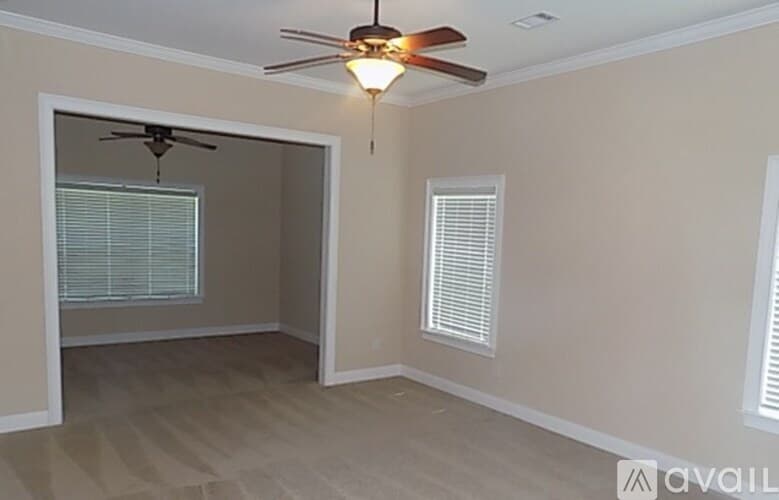 Midland City House: 328 Cypress Glade Ln