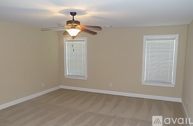 Midland City House: 328 Cypress Glade Ln