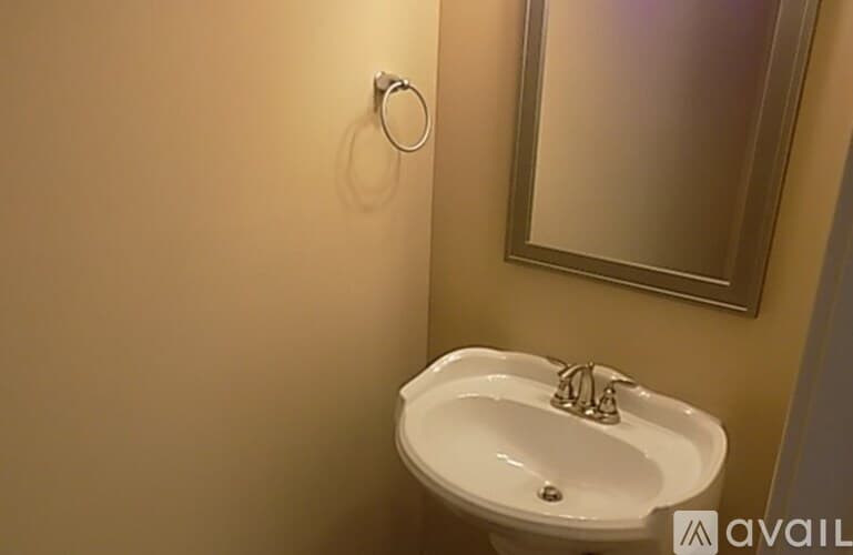 Midland City House: 328 Cypress Glade Ln