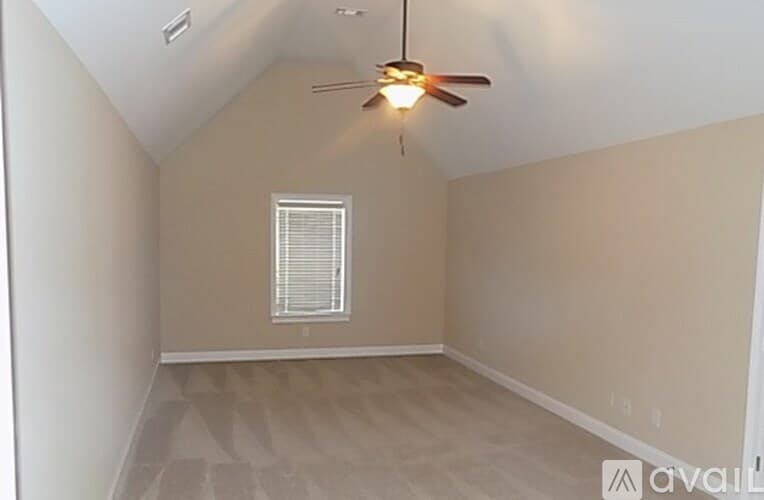 Midland City House: 328 Cypress Glade Ln