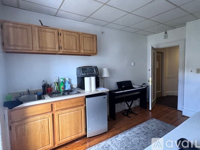 Boston Apartment: 405 Beacon St