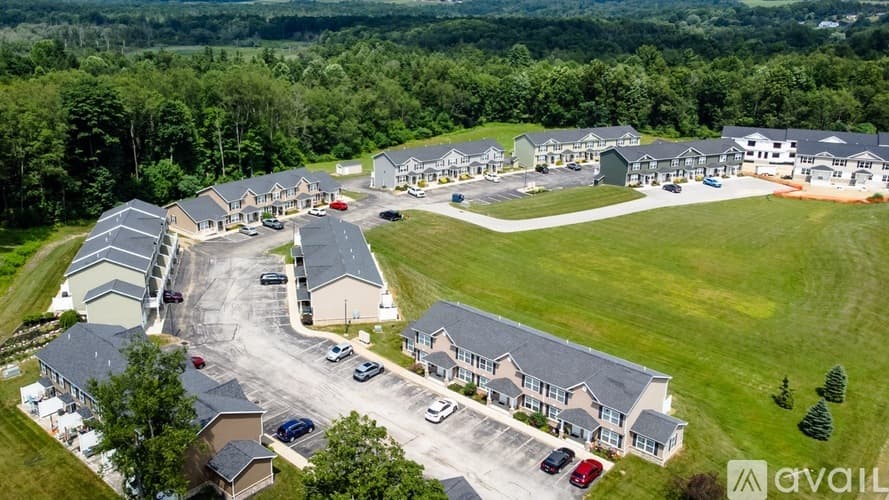 Waterford Apartment: 34 Circuit Street