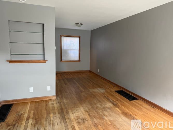 Columbus Townhome: 5403 Milton Ave