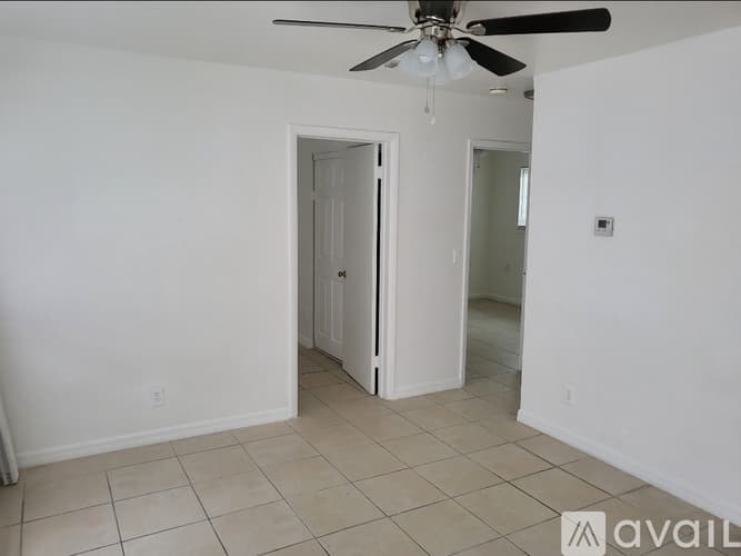 Hallandale Beach House: 308 Northwest 5th Terrace