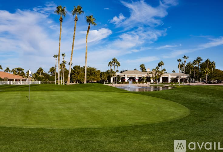 Sun Lakes House: 23833 S Pleasant Way