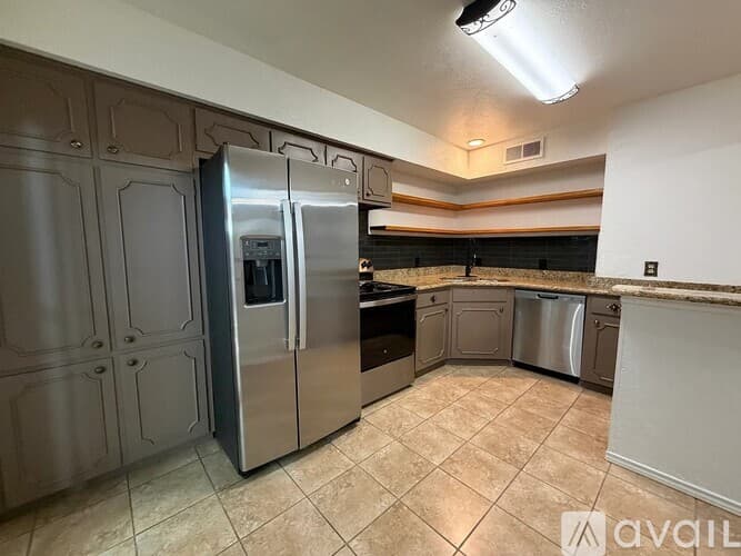 Arlington House: 1704 Scenic Drive