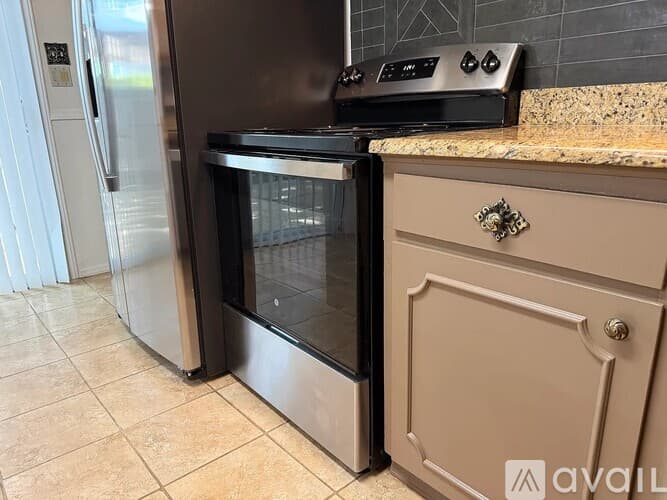 Arlington House: 1704 Scenic Drive