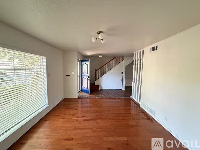 Arlington House: 1704 Scenic Drive