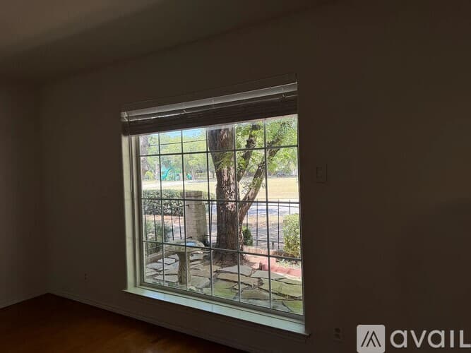 Arlington House: 1704 Scenic Drive