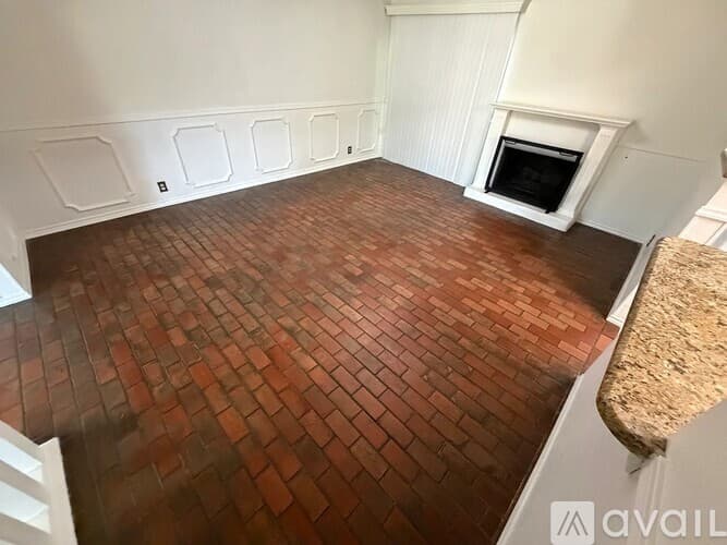 Arlington House: 1704 Scenic Drive