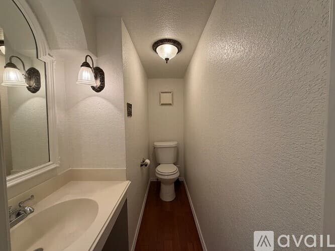 Arlington House: 1704 Scenic Drive