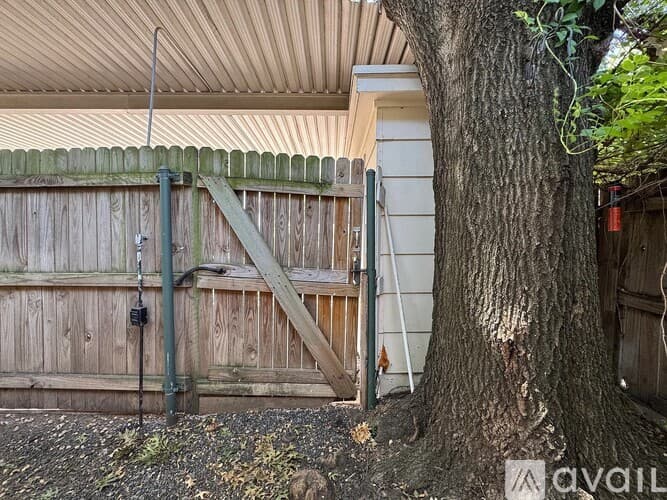 Arlington House: 1704 Scenic Drive