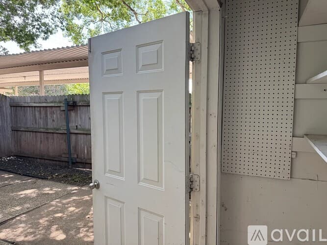 Arlington House: 1704 Scenic Drive