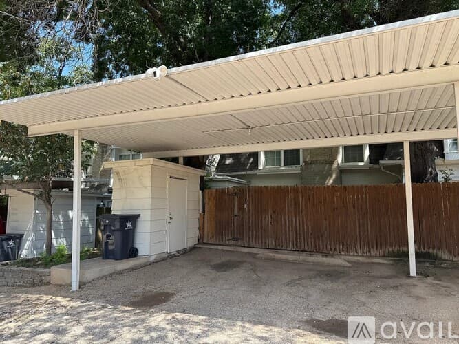 Arlington House: 1704 Scenic Drive