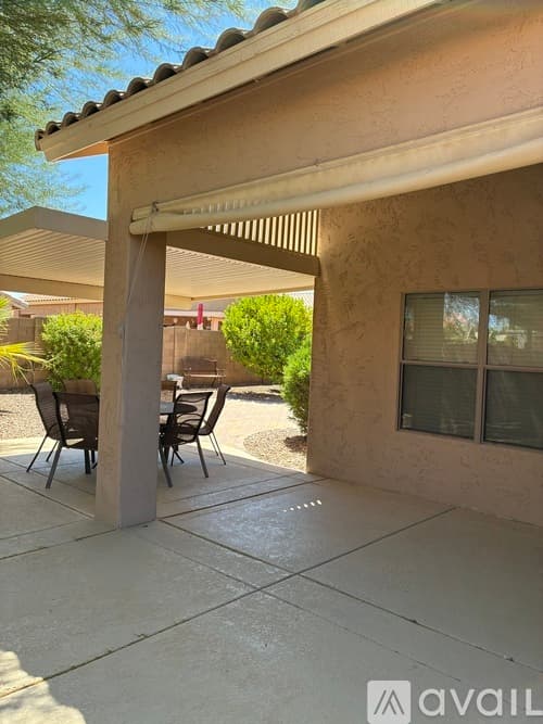 Surprise House: 18113 W Buena Vista Dr