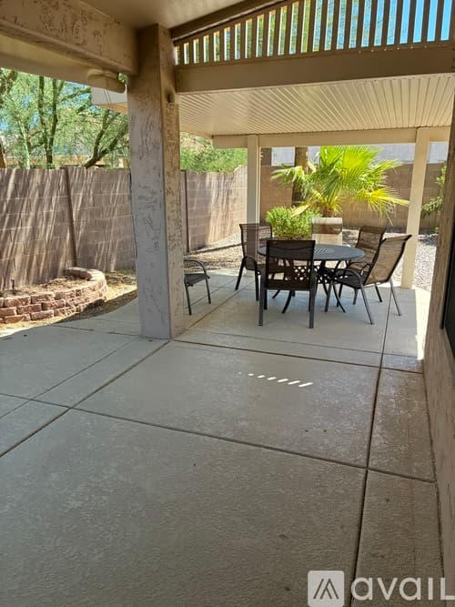 Surprise House: 18113 W Buena Vista Dr