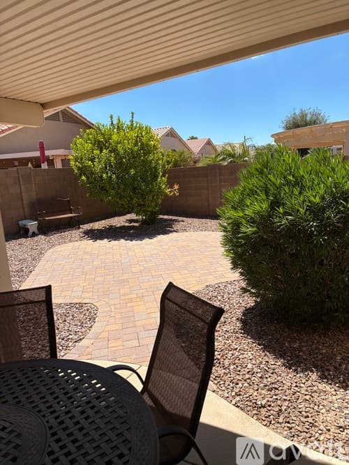 Surprise House: 18113 W Buena Vista Dr