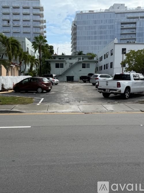 Surfside Apartment: 9064 Collins Ave