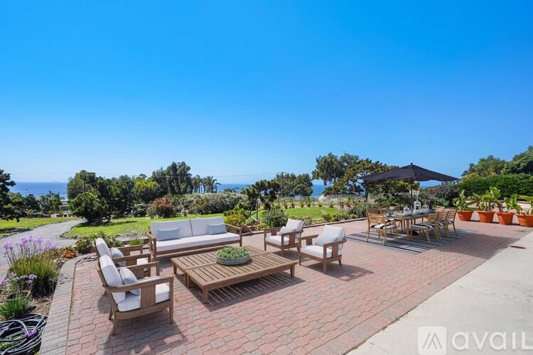 Malibu Apartment: 31259 Bailard Rd