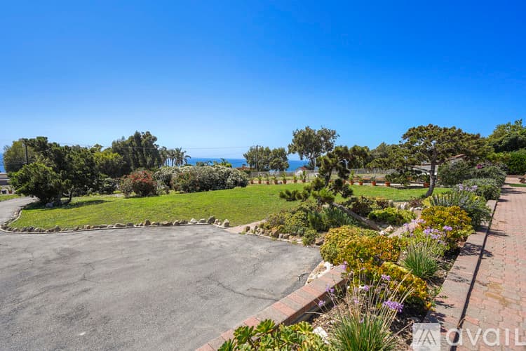 Malibu Apartment: 31259 Bailard Rd