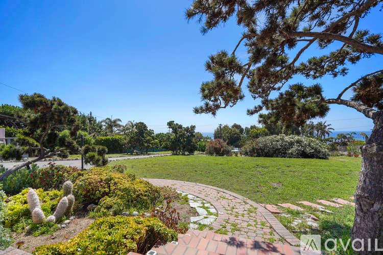 Malibu Apartment: 31259 Bailard Rd