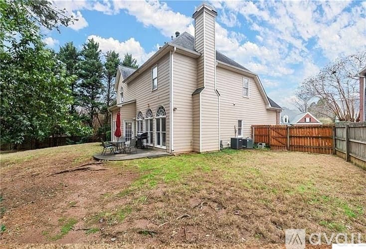 Marietta House: 2208 Snug Harbor Northeast