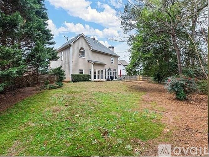 Marietta House: 2208 Snug Harbor Northeast