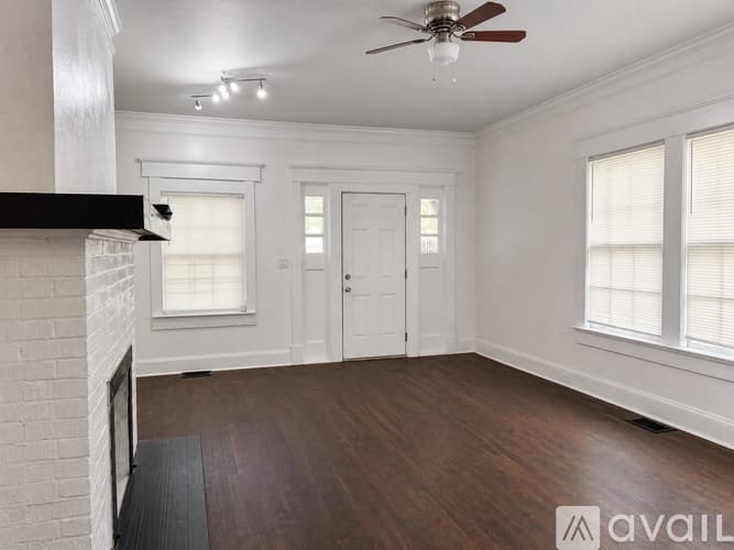 Atlanta House: 722 Cascade Avenue Southwest