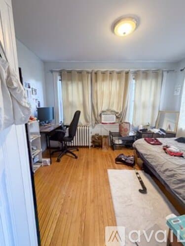 Boston Apartment: 51 Leamington Rd