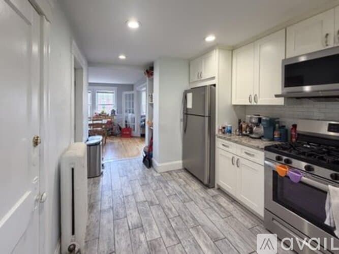 Boston Apartment: 51 Leamington Rd