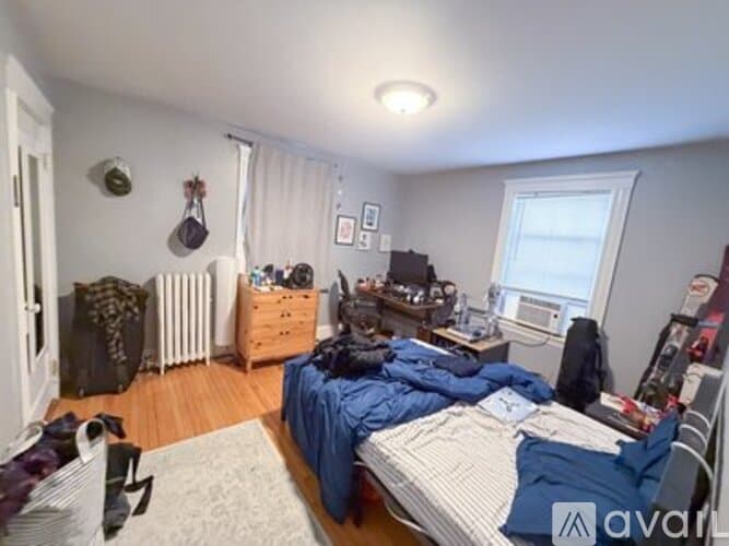 Boston Apartment: 51 Leamington Rd