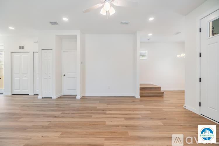 Tampa House: 2702 N Morgan St