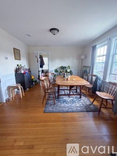 Boston Apartment: 51 Leamington Rd