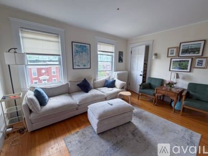 Boston Apartment: 51 Leamington Rd