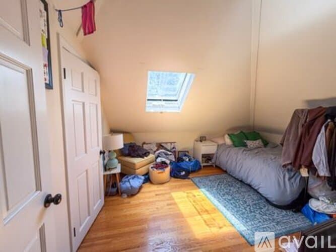 Boston Apartment: 51 Leamington Rd