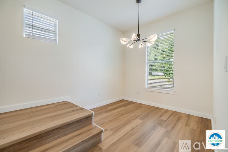 Tampa House: 2702 N Morgan St
