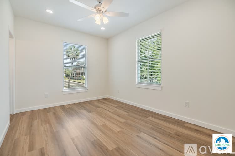 Tampa House: 2702 N Morgan St