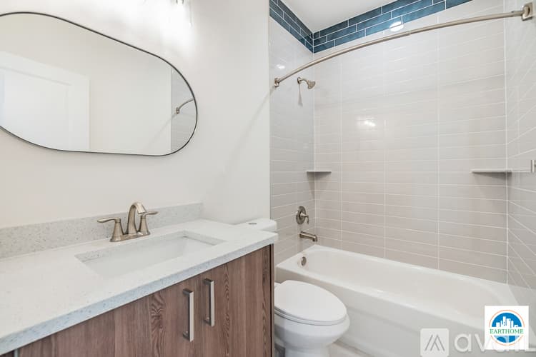 Tampa House: 2702 N Morgan St
