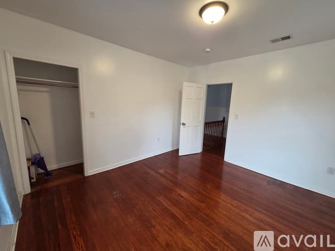 Quincy Apartment: 72 Standish Ave