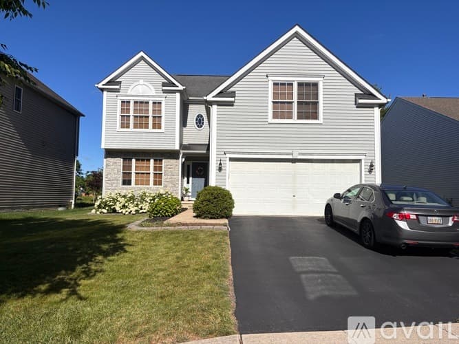 Lewis Center House: 8895 Emerald Hill Dr
