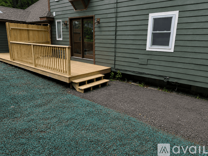 Winchendon Apartment: 202 Alger St