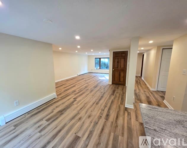 Winchendon Apartment: 202 Alger St