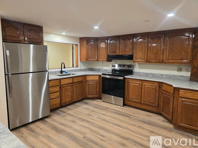 Winchendon Apartment: 202 Alger St