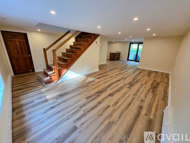 Winchendon Apartment: 202 Alger St