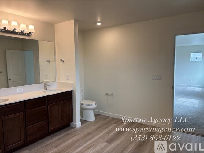 Bonney Lake House: 17110 126th St Ct E