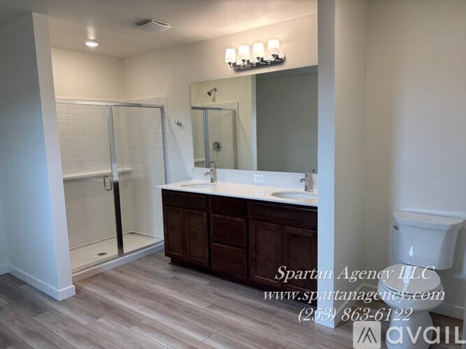 Bonney Lake House: 17110 126th St Ct E
