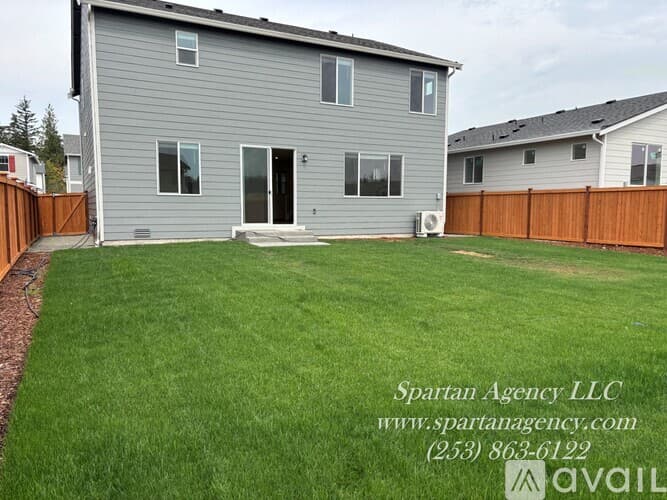 Bonney Lake House: 17110 126th St Ct E