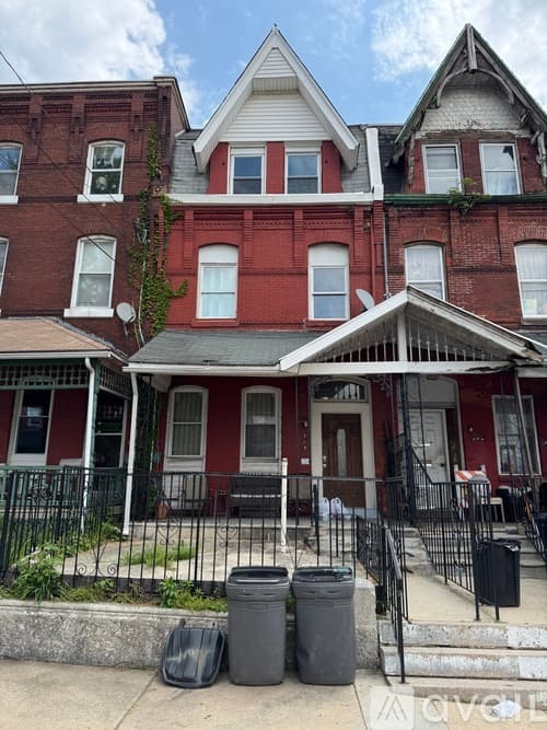 Philadelphia Apartment: 611 North 32nd Street